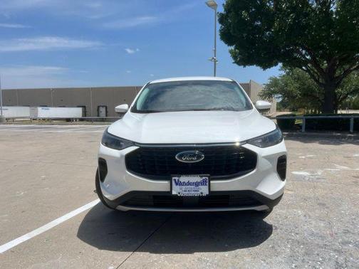 Star White Metallic Tri-Coat 2023 Ford Escape Active
