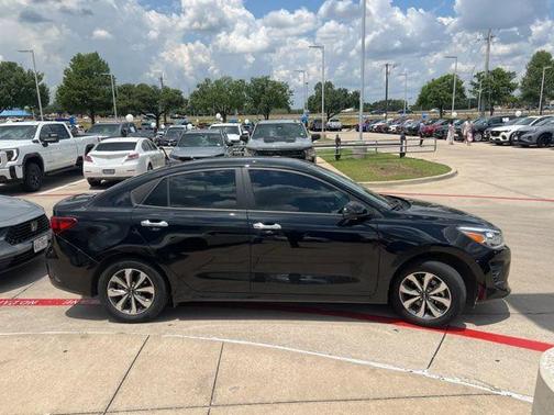 Aurora Black 2023 Kia Rio S