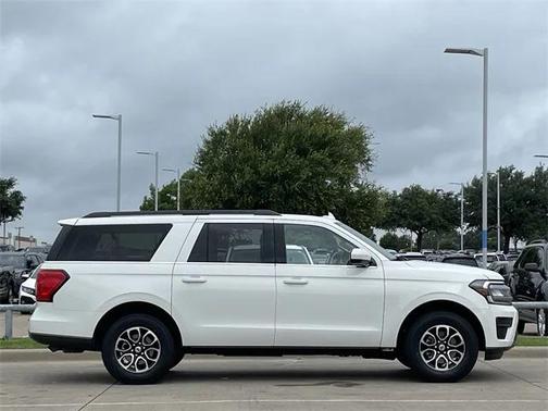 2022 Ford Expedition Max XLT