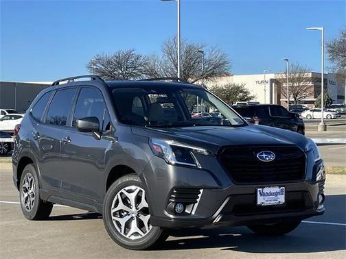 2023 Subaru Forester Premium