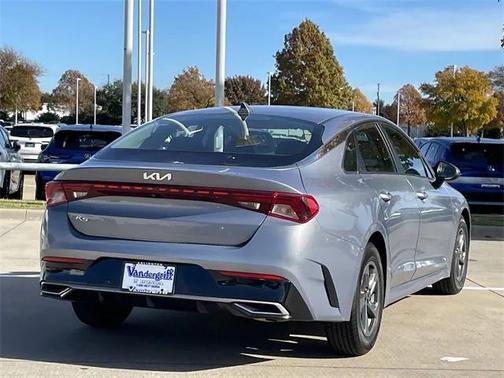 2022 Kia K5 LXS