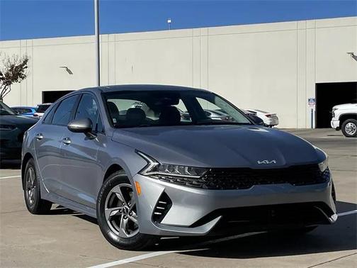 2022 Kia K5 LXS