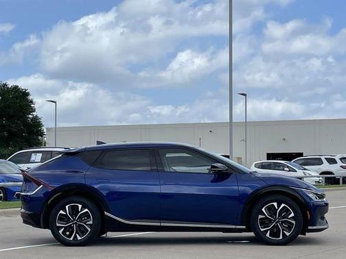 Yacht Blue 2024 Kia EV6 Wind