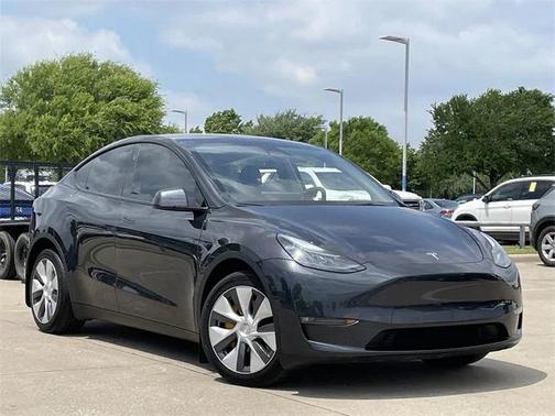 2024 Tesla Model Y Long Range Dual Motor All-Wheel Drive