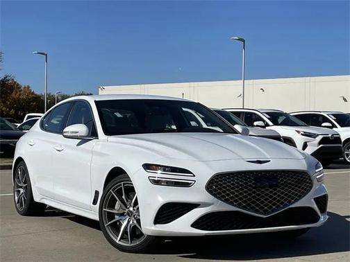 2025 Genesis G70 2.5T RWD