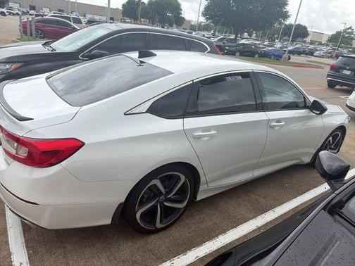 Platinum White Pearl 2021 Honda Accord Sport SE 1.5T