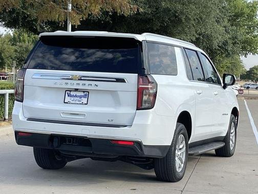 Summit White 2024 Chevrolet Suburban LT