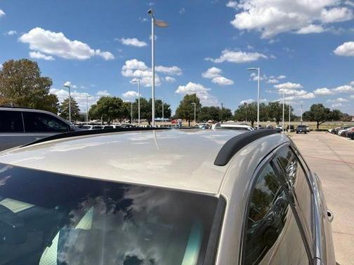White Gold Metallic 2018 Ford Edge SEL