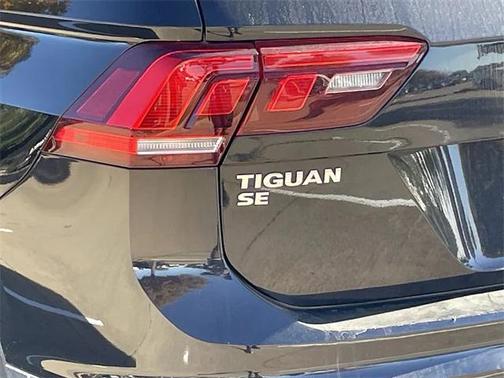 2018 Volkswagen Tiguan 2.0T SE