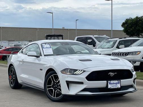 Oxford White 2022 Ford Mustang EcoBoost