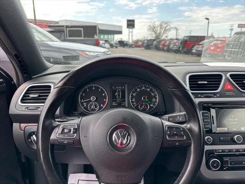 2012 Volkswagen Eos Lux