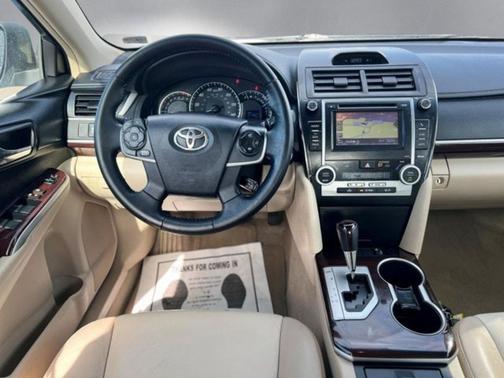 2014 Toyota Camry XLE