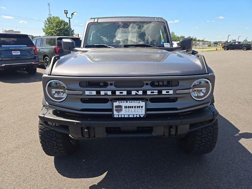 Carbonized Gray Metallic 2023 Ford Bronco Big Bend