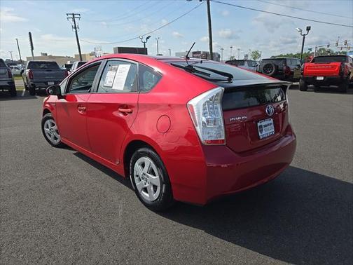 2010 Toyota Prius III