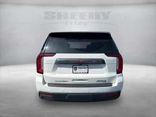 2021 GMC Yukon XL 4WD AT4