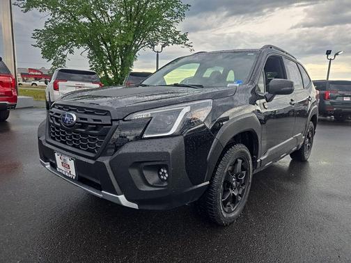 Crystal Black Silica 2023 Subaru Forester Wilderness