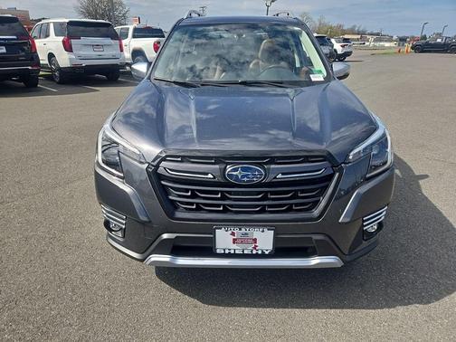 Magnetite Gray Metallic 2023 Subaru Forester Touring