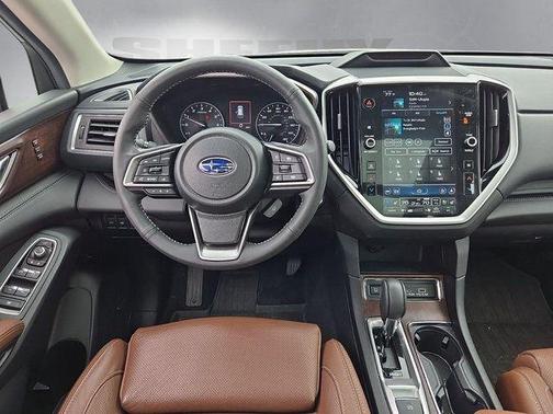 Crystal White Pearl 2024 Subaru Ascent Touring 7-Passenger