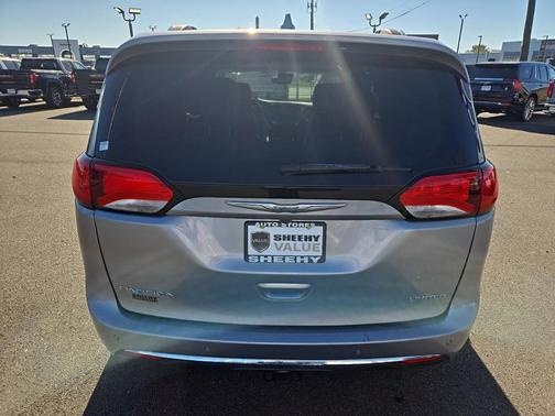 2017 Chrysler Pacifica Limited