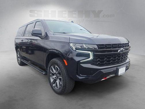 Midnight Blue Metallic 2024 Chevrolet Suburban 4WD Z71