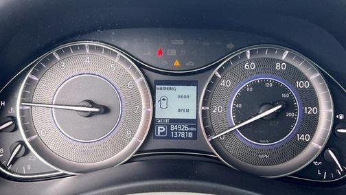 2014 INFINITI QX80 Base