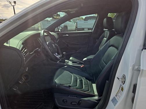 2021 Volkswagen Jetta GLI 2.0T Autobahn