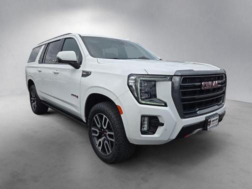 2021 GMC Yukon XL 4WD AT4