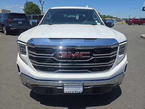 Summit White 2024 GMC Sierra 1500 SLT
