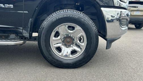 2020 RAM 2500 Big Horn Crew Cab 4X4 6'4' Box