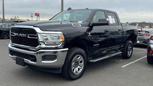 2020 RAM 2500 Big Horn Crew Cab 4X4 6'4' Box