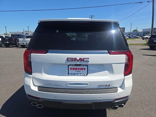 Summit White 2026 GMC Yukon 4WD AT4