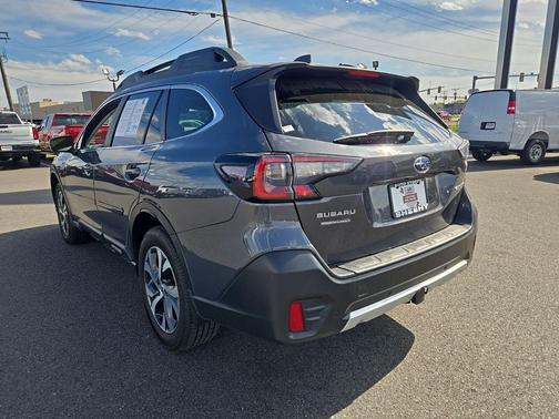 Magnetite Gray Metallic 2022 Subaru Outback Limited