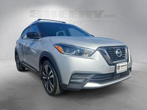 2020 Nissan Kicks SR