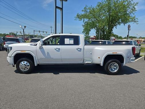 White Frost Tricoat 2024 GMC Sierra 3500 Denali