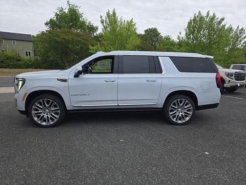 Glacier White Tricoat 2026 GMC Yukon XL Denali