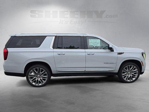 Glacier White Tricoat 2026 GMC Yukon XL Denali