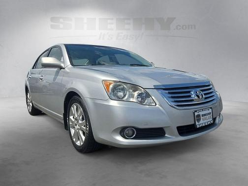 Classic Silver Metallic 2008 Toyota Avalon XLS