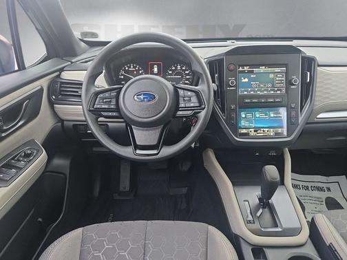 2025 Subaru Forester Base