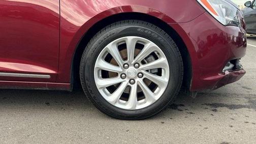 2015 Buick LaCrosse Base