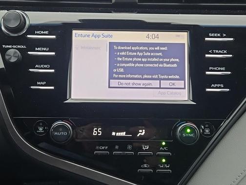 2019 Toyota Camry Hybrid LE