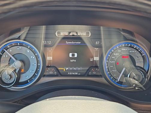 Granite Crystal Metallic Clearcoat 2019 RAM 1500 Limited