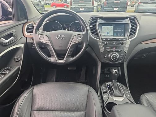 2017 Hyundai SANTA FE Limited Ultimate