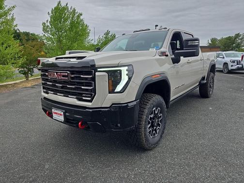Coastal Dune 2026 GMC Sierra 2500 AT4X