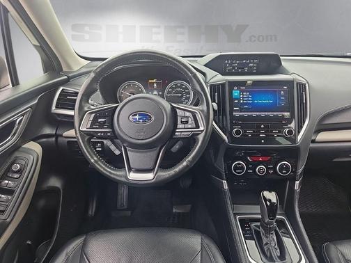 Crystal White Pearl 2022 Subaru Forester Limited