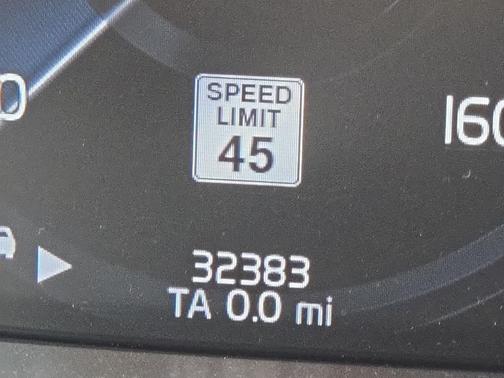 2022 Volvo XC90 T6 Inscription