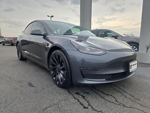 2023 Tesla Model 3 Performance