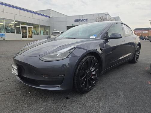 2023 Tesla Model 3 Performance
