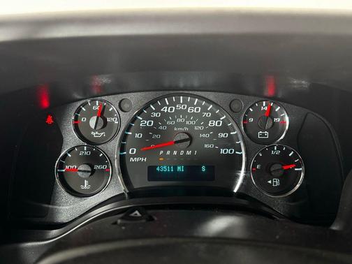 Summit White 2023 Chevrolet Express 3500 RWD 3500 Extended Wheelbase LS