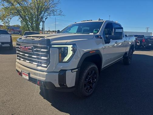 2026 GMC Sierra 2500 AT4