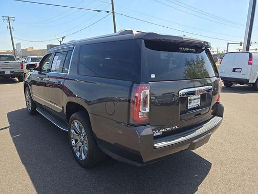 Iridium Metallic 2016 GMC Yukon XL Denali